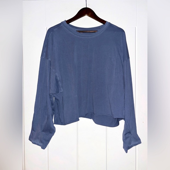 FP Movement By FP Inspire Layer Classic Crewneck Boxy Slightly Crop Fit NEW XL - Picture 1 of 8